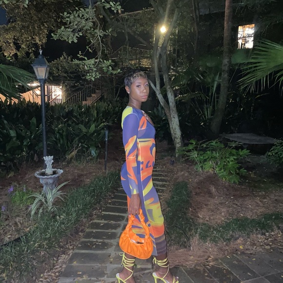 Colorful mesh dress - Picture 2 of 4